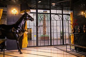 Sura Design Hotel and Suites - Boutique Class