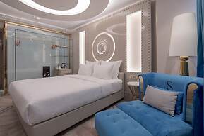 Sura Design Hotel and Suites - Boutique Class