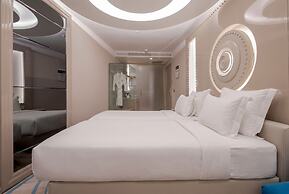 Sura Design Hotel and Suites - Boutique Class