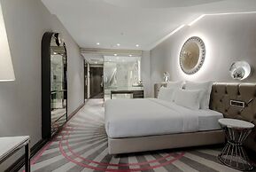 Sura Design Hotel and Suites - Boutique Class