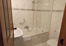 Hotel Santo Domingo De Silos