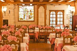 Hotel Santo Domingo De Silos
