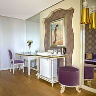 La Boutique Hotel & Suites