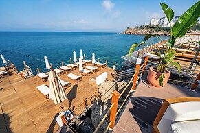 La Boutique Hotel & Suites