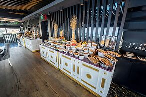 La Boutique Hotel & Suites