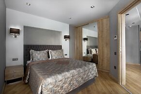 La Boutique Hotel & Suites