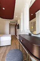 La Boutique Hotel & Suites