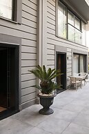 La Boutique Hotel & Suites