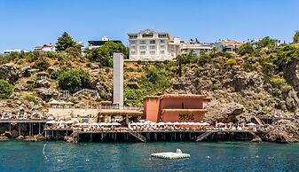 La Boutique Hotel & Suites