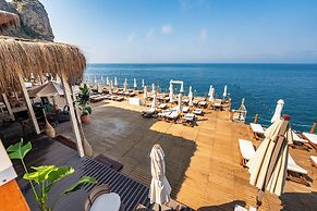 La Boutique Hotel & Suites