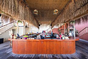 La Boutique Hotel & Suites