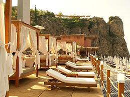 La Boutique Hotel & Suites