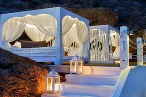 La Boutique Hotel & Suites