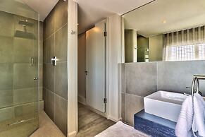 Aquarius Luxury Suites