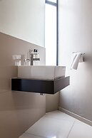 Aquarius Luxury Suites