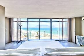 Aquarius Luxury Suites