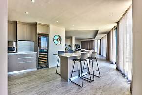 Aquarius Luxury Suites