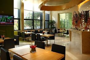 Holiday Inn Express Nantong Xinghu by IHG