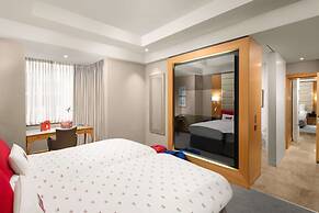 Conrad London St. James