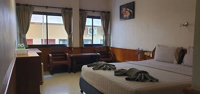 Haad Yao Bay View Resort and Spa