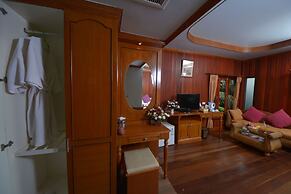 Haad Yao Bay View Resort and Spa