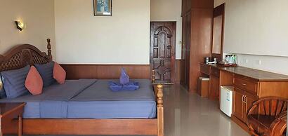 Haad Yao Bay View Resort and Spa