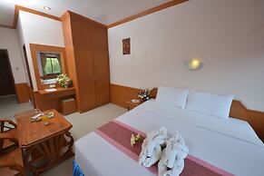 Haad Yao Bay View Resort and Spa