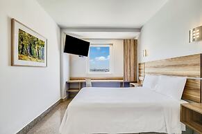 One Guadalajara Periferico Norte