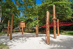 Kempinski Seychelles Resort