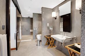 Kempinski Seychelles Resort