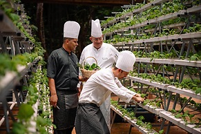 Kempinski Seychelles Resort