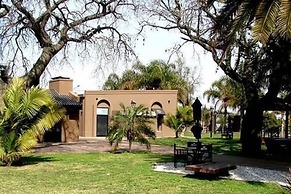 Hotel de Campo Colon