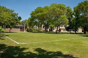 Hotel de Campo Colon