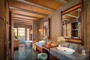 An Lam Retreats Saigon River