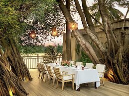 An Lam Retreats Saigon River