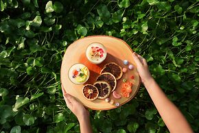 An Lam Retreats Saigon River