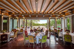 An Lam Retreats Saigon River