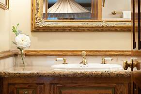 Dorymans Oceanfront Inn