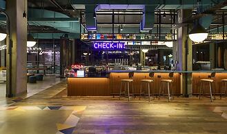 Moxy Virginia Beach Oceanfront