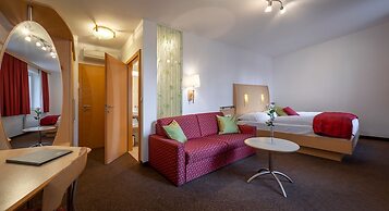 Strandhotel Alte Donau