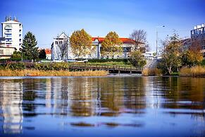 Strandhotel Alte Donau