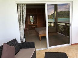 Sailfish Beach Villas