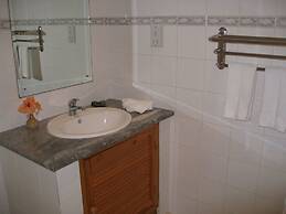 Sailfish Beach Villas