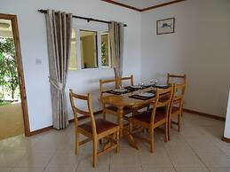 Sailfish Beach Villas