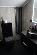 Basecamp Spitsbergen Hotel