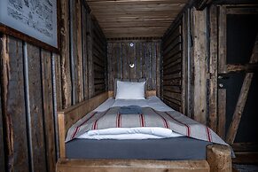 Basecamp Spitsbergen Hotel