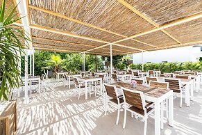 Costa Maya Hotel