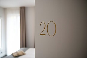 Vista Lakefront Boutique Hotel