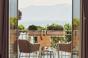 Vista Lakefront Boutique Hotel