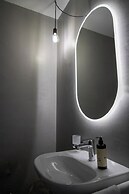 Vista Lakefront Boutique Hotel